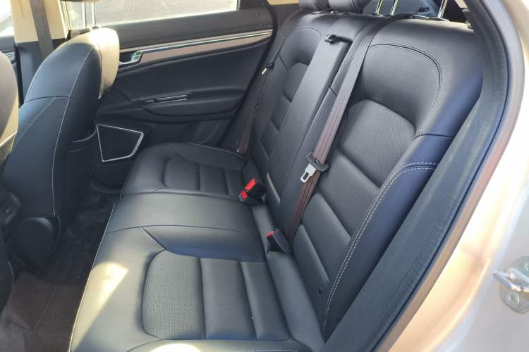 Used Geely Auto Emgrand GS 2016 Sport Edition 1.8L Automatic LingShang Model
