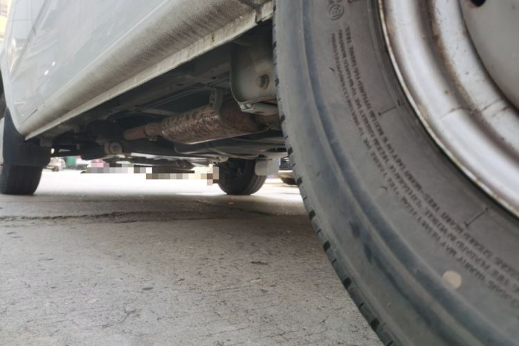 Used SAIC MAXUS Xintu V80 2019 2.5T Classic Edition 6-Speed Manual – Aoyuntong Short Wheelbase Mid-Height Design 5/6 Seats
