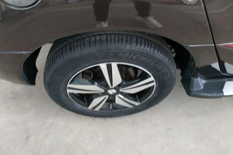 Used Renault Koleos (Import) 2015 2.5L Two-Wheel Drive Comfort Edition