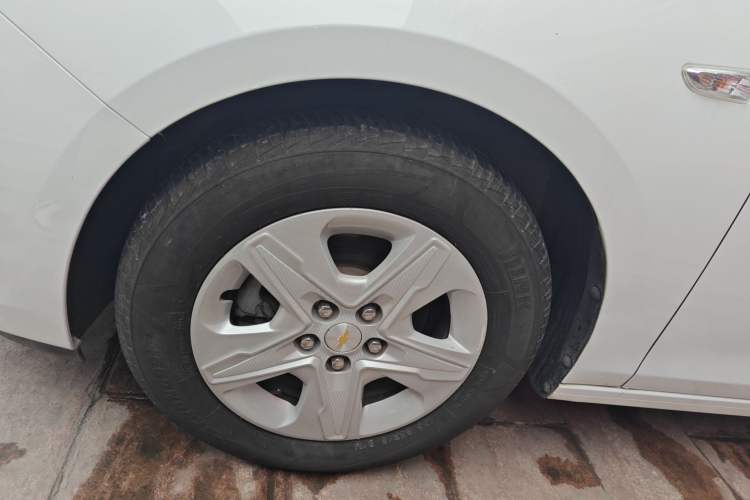 Used Chevrolet Cavalier 2019 320 Automatic Enjoyment with Sunroof
