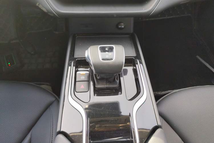 Used Hongqi E-QM5 2023 Revised Version Basic Travel Edition
