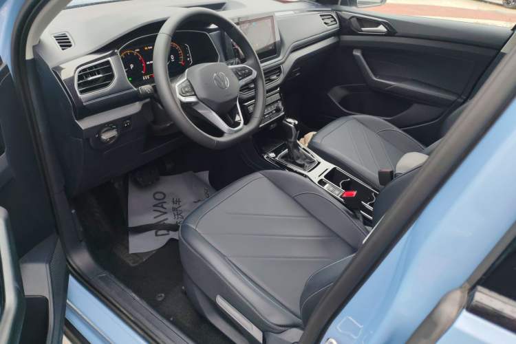 Used Volkswagen Tharu 2025 NewRui 300TSI Prestige Edition
