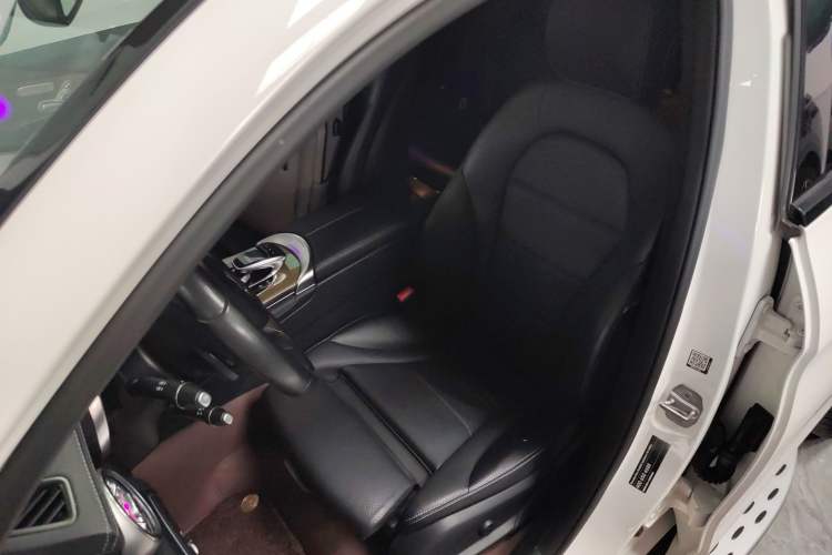 Used Mercedes-Benz GLC Coupe 2017 GLC 260 4MATIC Coupe SUV