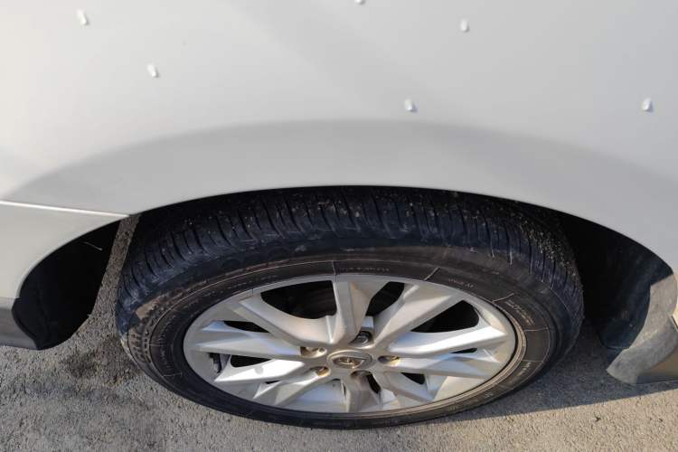 Used Baojun 730 2016 1.5L Manual Comfort Version 7 Seats China V Emission Standard