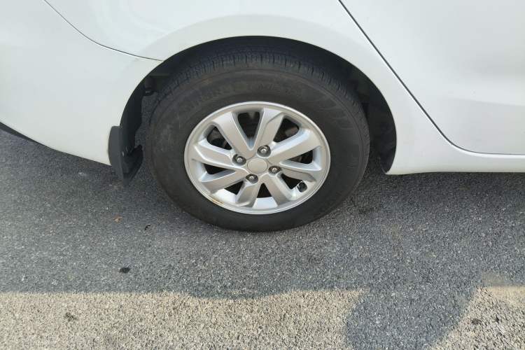 Used Kia K2 2015 Sedan 1.4L MT GLS
