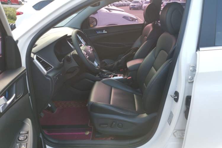 Used Hyundai Tucson 2015 1.6T Dual-Clutch Two-Wheel-Drive Smart Model