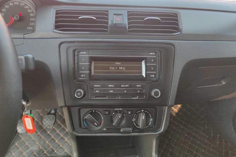 Used Volkswagen Santana 2021 1.5L Manual Fashion Edition
