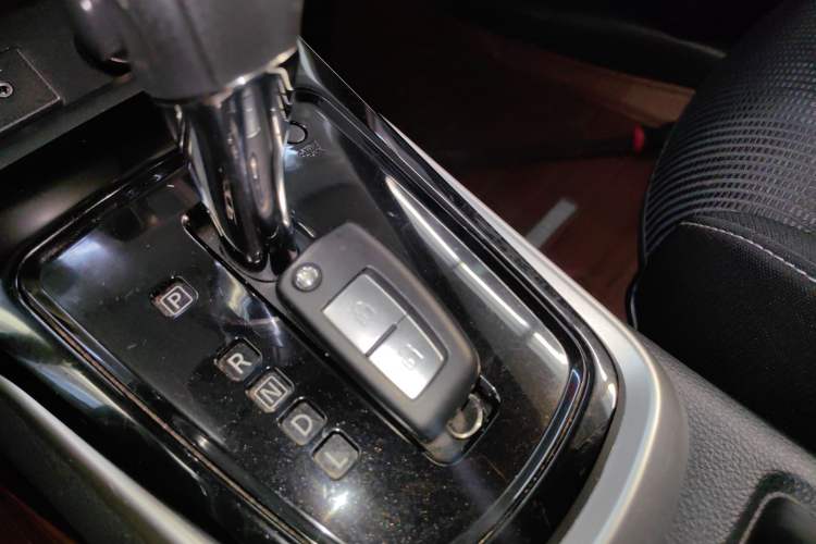 Used Nissan Tiida 2021 1.6L CVT Cool Edition