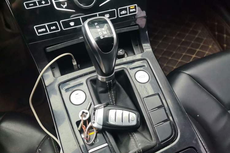 Used Hongqi H5 2019 30TD Dynamic Edition
