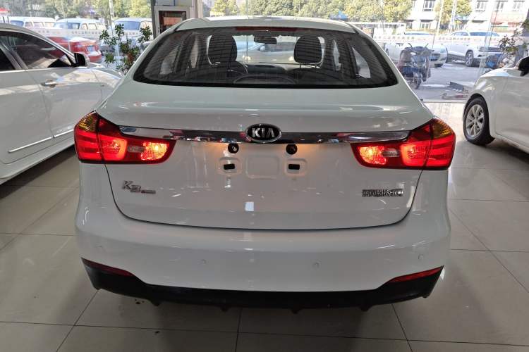 Used Kia K3 2015 1.6L Manual GL
