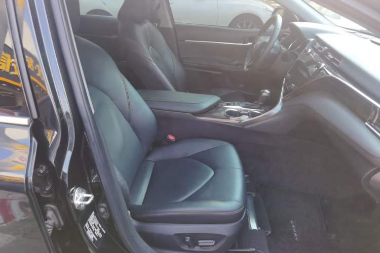 Used Toyota Camry 2019 Revised Version 2.5G Luxury Edition
