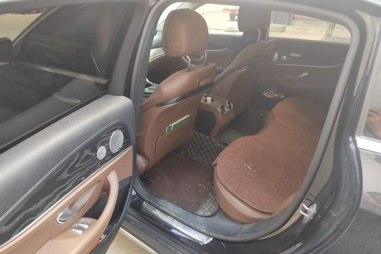 Used Mercedes-Benz E-Class 2019 Restyled E 300 L Sporty and Stylish Edition