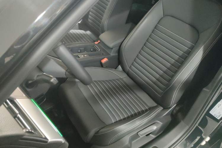 Used Volkswagen Magotan 2020 280TSI DSG Comfort Edition
