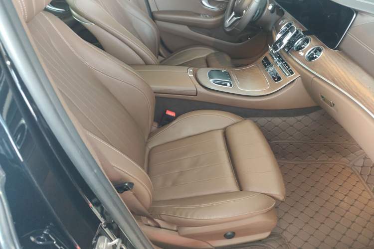 Used Mercedes-Benz E-Class 2020 Facelift E 260 L
