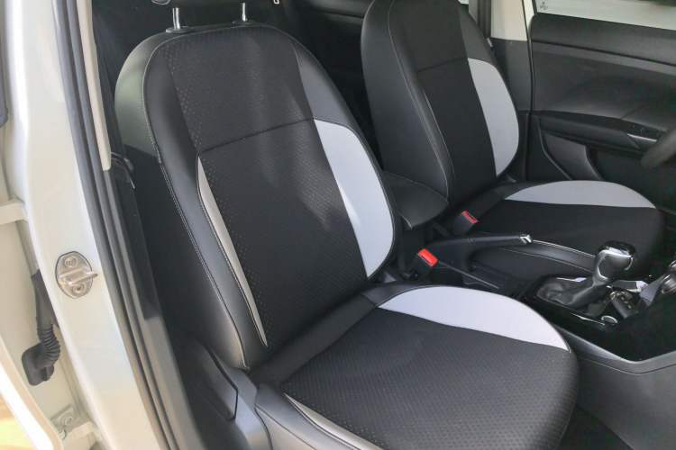 Used Volkswagen Tacqua 2023 200TSI DSG Joy-Connect Edition
