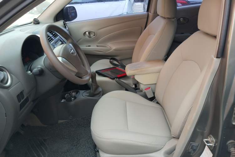 Used Nissan Sunny 2015 1.5XE Manual Comfort Edition
