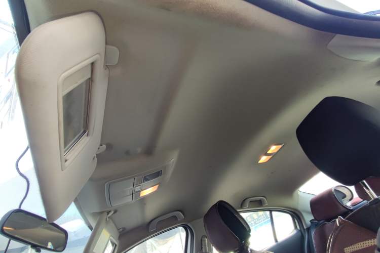 Used Mazda Mazda 3 Axela 2016 Sedan 1.5L Manual Comfort Model
