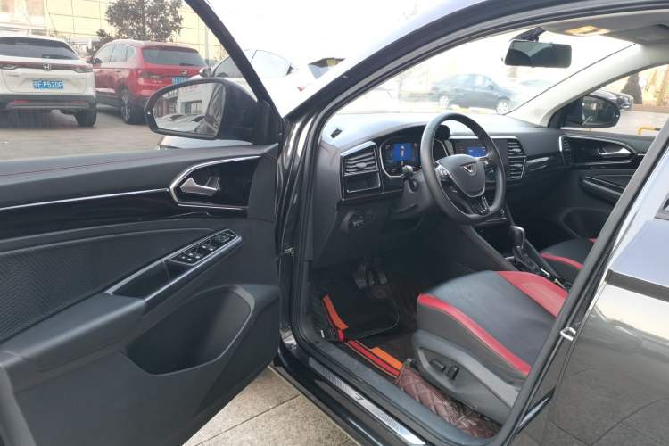 Used Jetta VS5 2022 280TSI Automatic Glory Pro
