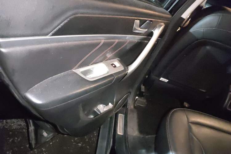 Used Haval H6 2017 Blue Label Sport Edition 1.5T Automatic Two-Wheel Drive Luxury Model
