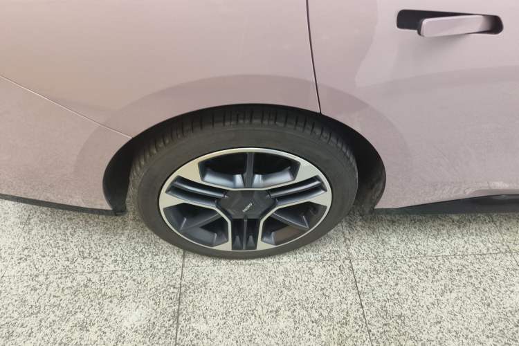 Used AION RT 2025 650 LiDAR Edition