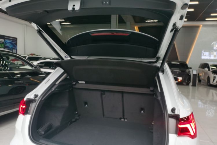 Used Audi Q3 2023 35 TFSI Fashion Dynamic Model (1.5T)
