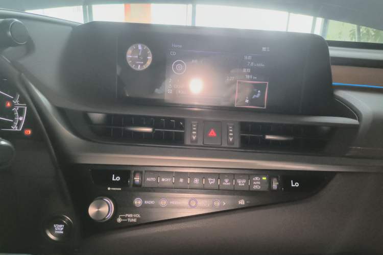 Used Lexus ES 2020 200 Excellence Edition
