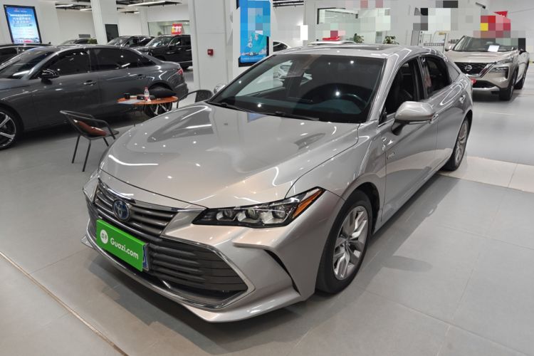 Used Toyota Avalon 2019 Dual-Engine 2.5L Luxury Edition China VI Standard