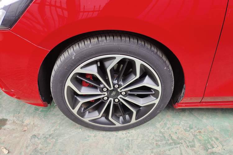 Used Ford Focus 2020 Sedan EcoBoost 180 Automatic ST Line
