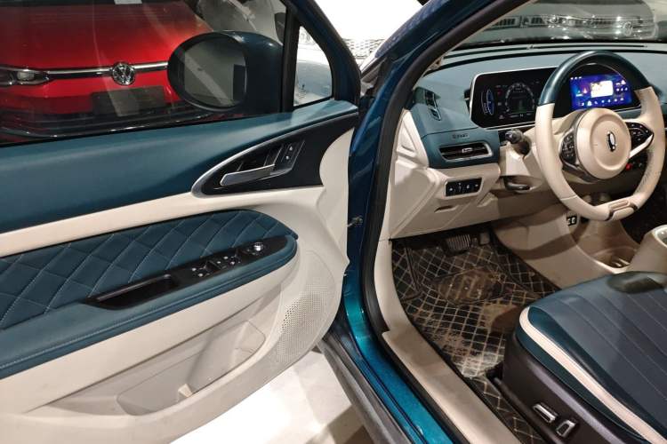 Used ORA Good Cat 2021 400km Standard Range Venus Edition Lithium Iron Phosphate