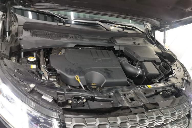 Used Land Rover Discovery Sport 2020 249 PS R-Dynamic Performance Edition
