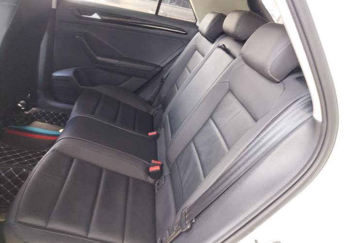 Used Volkswagen T-ROC 2020 280TSI DSG Two-Wheel Drive Comfort Version
