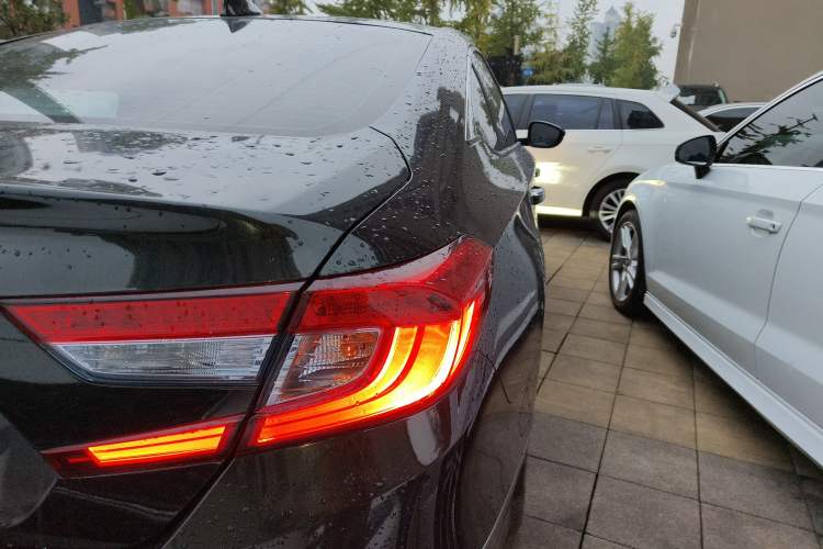 Used Honda Accord 2018 Rui Hybrid 2.0L Rui Ling Edition China VI
