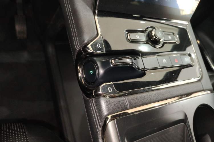 Used Nio ES8 2020 415 km Range 6-Seater Version
