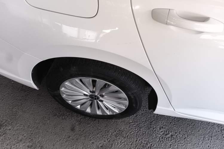 Used Volkswagen Lavida 2022 1.5L Automatic Vision Edition
