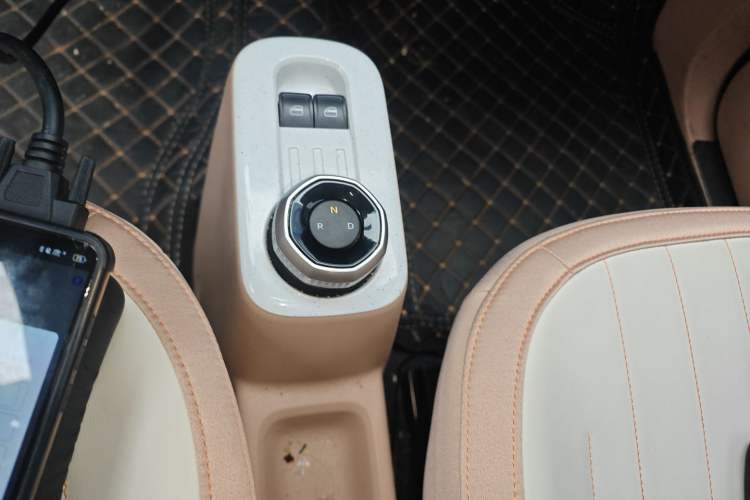 Used Geely Galaxy Panda 2024 Panda Mini 200km Endurance Bear