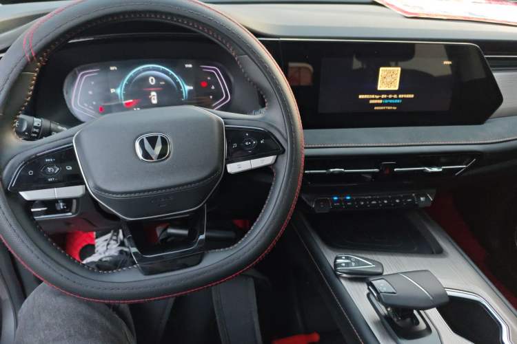 Used Changan X7 PLUS 2024 1.5T Automatic Prestige 7-Seater