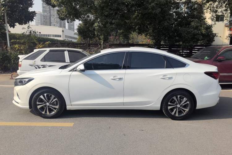 Used Changan Eado 2020 PLUS Blue Whale NE 1.4T GDI DCT Prestige Model
