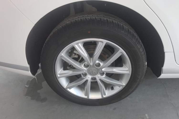 Used BYD Song MAX 2021 Upgraded Model 1.5T Manual Luxury 7-Seater
