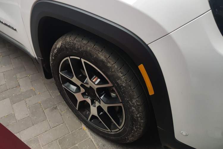 Used Jeep Grand Commander 2022 2.0T Two-Wheel Drive Luxury Version
