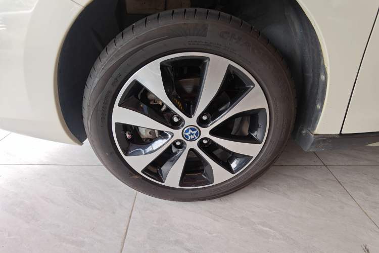 Used Venucia M50V 2019 1.5L Manual Comfort Edition
