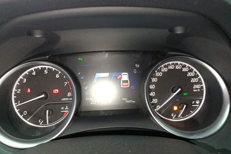 Used Toyota Camry 2018 2.0G Luxury Edition