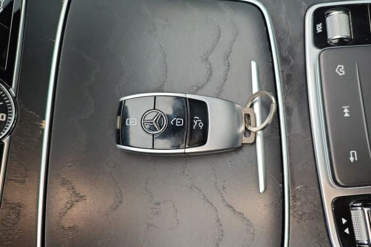 Used Mercedes-Benz E-Class 2019 E 200 L Sport Edition
