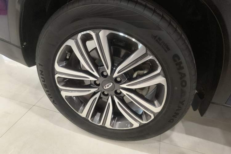 Used Chery Tiggo 8 2019 1.6 TGDI Automatic Luxury Model
