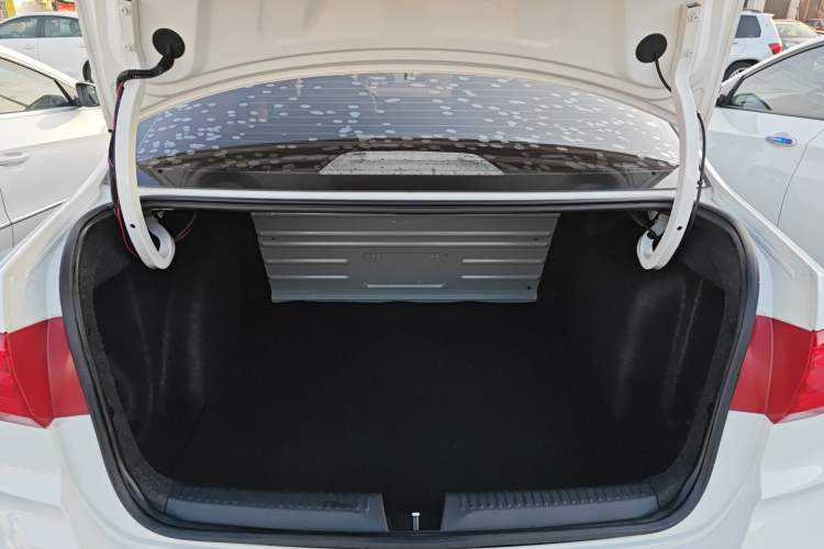 Used Volkswagen Santana 2021 1.5L Manual Fashion Edition
