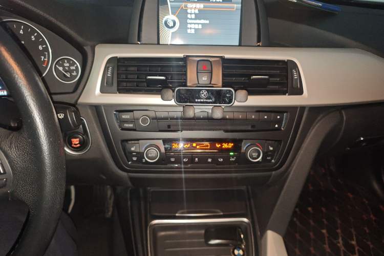 Used BMW 3 Series 2014 320i Sport Edition
