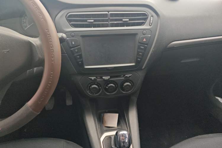 Used Peugeot 301 2014 1.6L Manual Comfort Edition