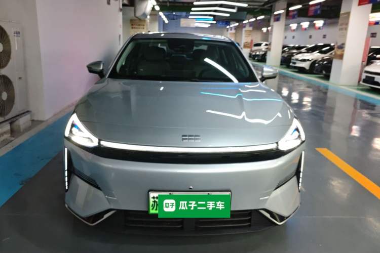 Used  L6 2025 EM-i 140km Starship Edition