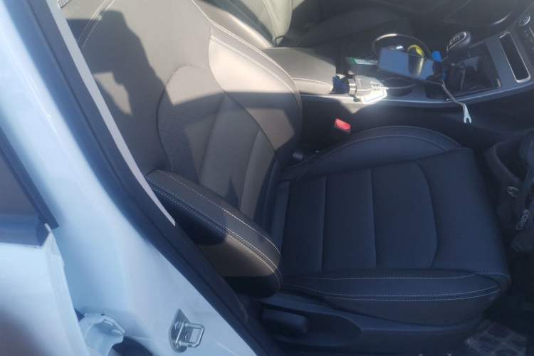 Used Geely Auto Emgrand 2021 UP 1.5L Manual Luxury Model
