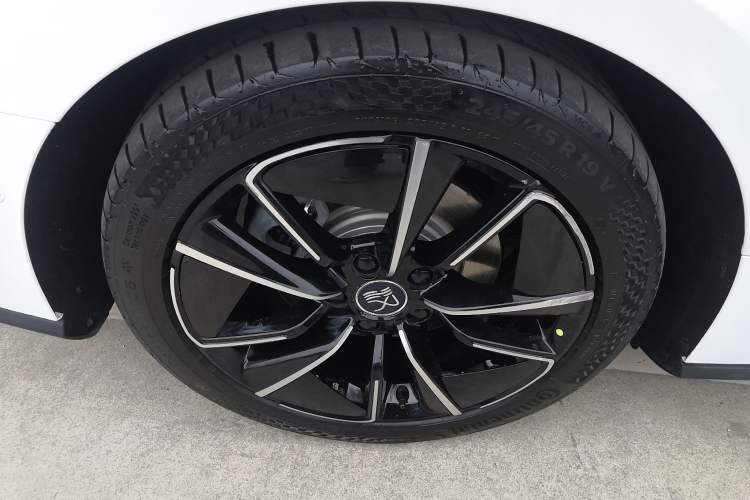 Used BYD Han 2020 EV Four-Wheel Drive High-Performance Flagship Model
