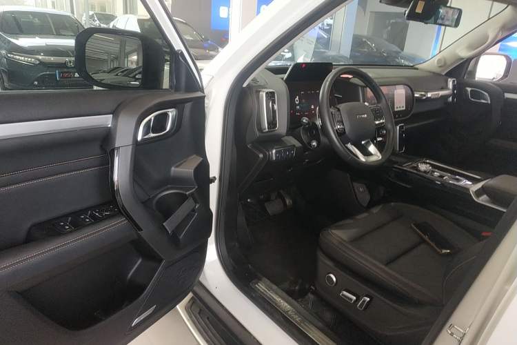 Used Haval DARGO 2022 2.0T DCT 4x4 Chinese Rural Dog Hunting Edition